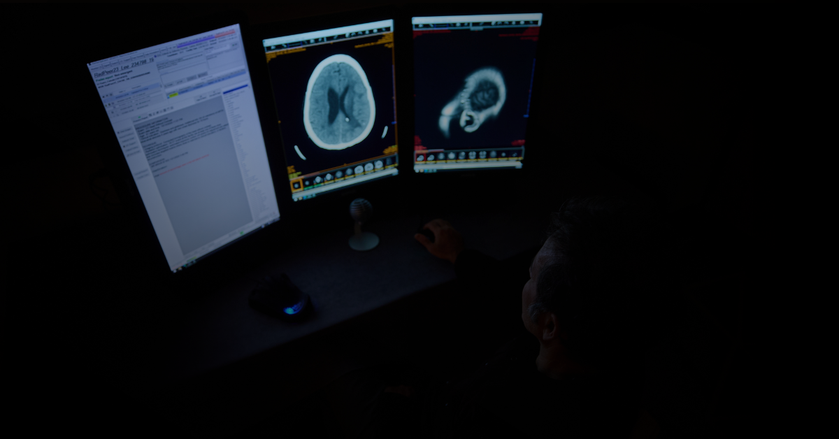 radiologist reading